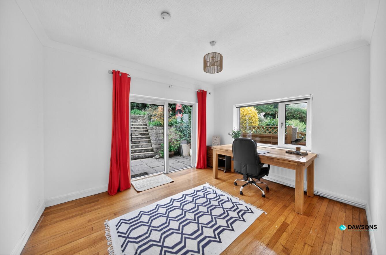 Rotherslade Road, Langland, Swansea, SA3 4QW